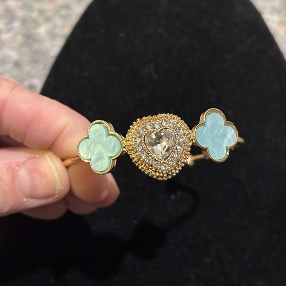 Teal and rhinestone bangle bracelet adjustable, gold tone new - Picture 2 of 4